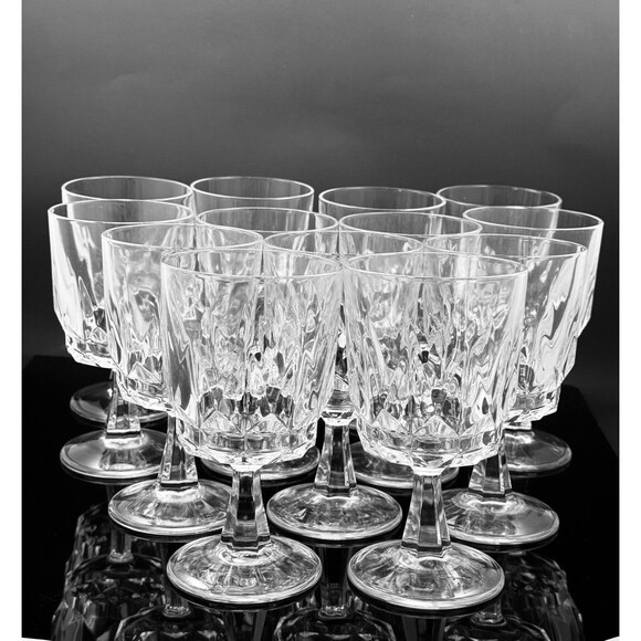 Vintage Arcoroc France Wine Goblets Set of 13 – Arctic Pattern – Clear Tempered - Picture 1 of 13